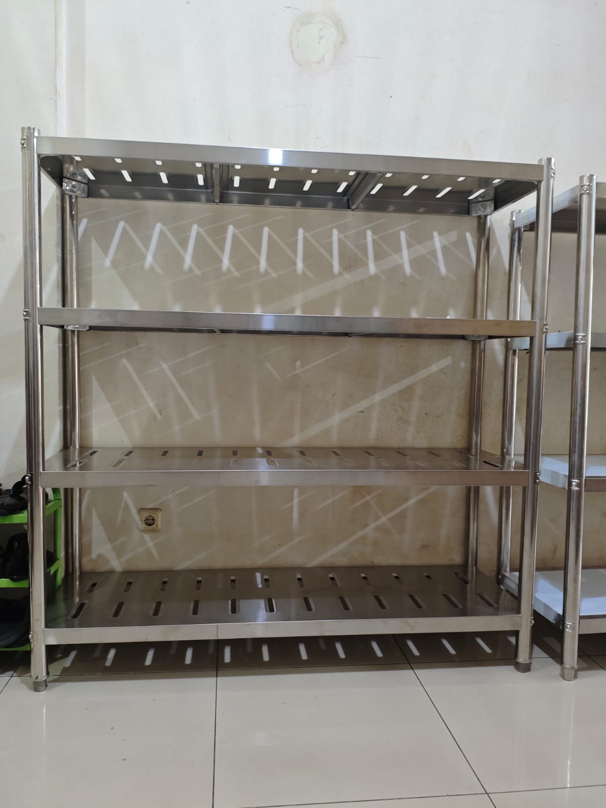 Solid Punch Rack 4 Tier